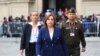 La presidente peruana, Dina Boluarte, frente al Palacio de Gobierno en una imagen de archivo. Foto: Reuters