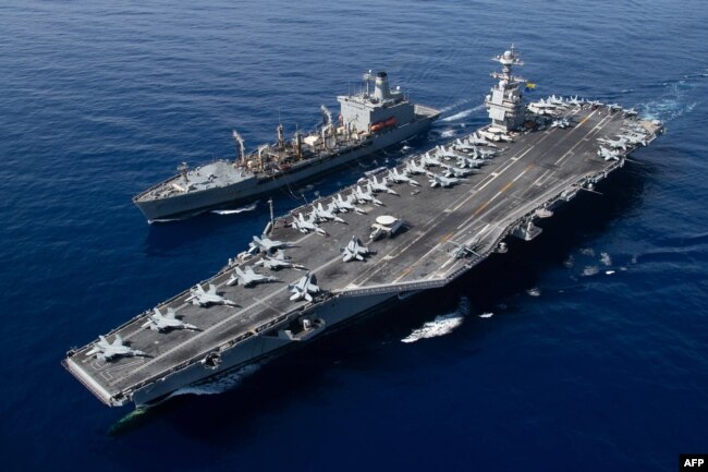 ABD Savunma Bakanlığı tarafından paylaşılan fotoğrafta dünyanın en büyük uçak gemisi olarak bilinen USS Gerald Ford Doğu Akdeniz'de seyir halinde görülüyor, 11 Ekim 2023.
