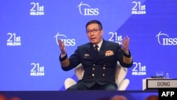 中国国防部长董军2024年6月2日在香格里拉安全谈论上发言。
