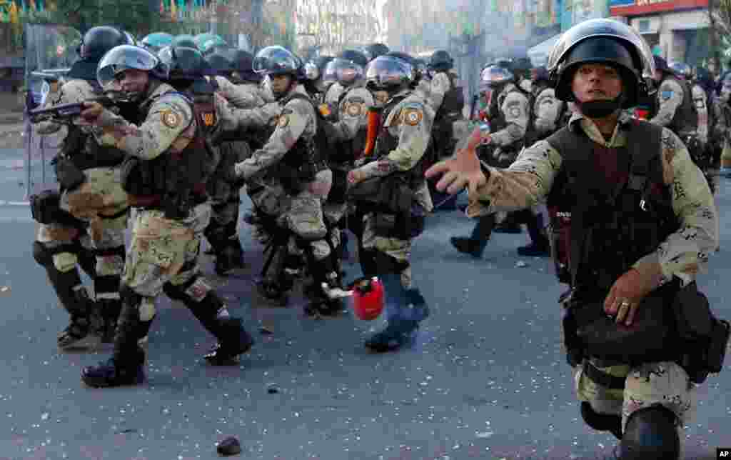 Brazil Soccer Confed Cup Protests Photo Gallery