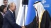 OPEC-러시아 회의 연기...유가 폭락 책임 놓고 갈등