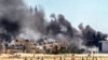 Gambar yang diambil dari Khan Yunis di Jalur Gaza selatan ini menunjukkan kepulan asap saat berlangsungnya pertempuran di kawasan Sultan, barat laut Rafah, 18 Juni 2024. (Bashar TALEB / AFP)