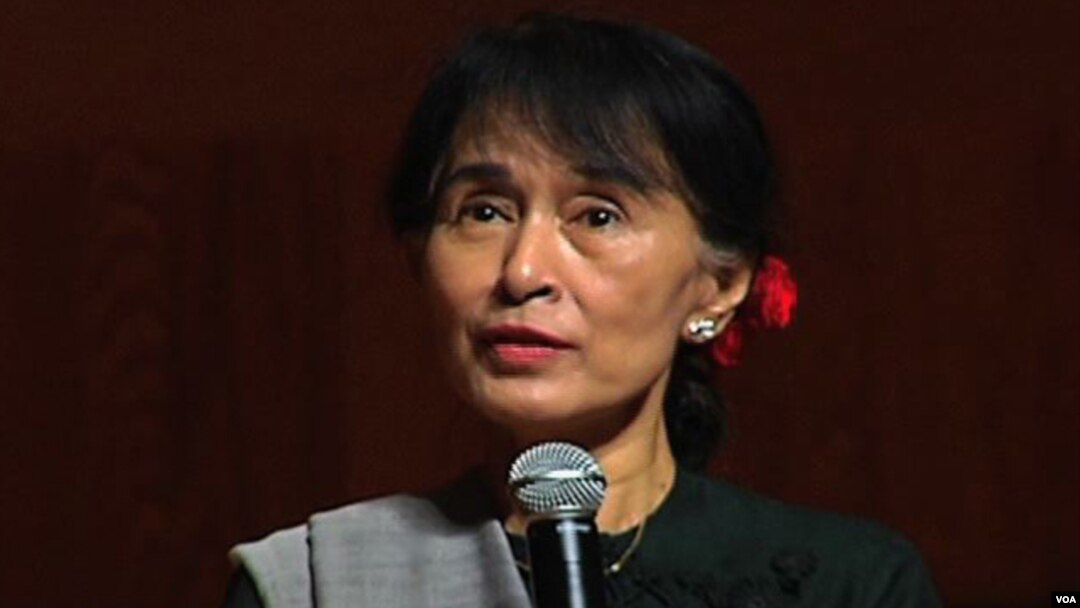 Lãnh tụ đối lập Miến Điện Aung San Suu Kyi nói bà lạc quan về sự chuyển đổi dân chủ ở Miến Ðiện