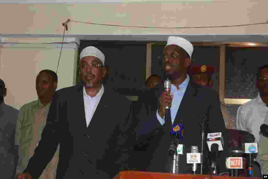 Mweyne Shariif oo ka hadlaya kulanka ansixitan