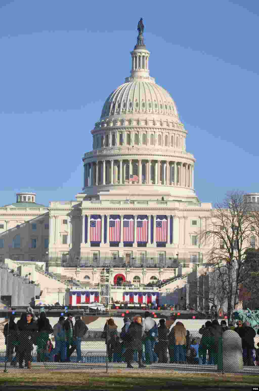 Preparations for the inauguration ceremony tomorrow Monday for the 44th President of the United States of America, Barack Obama, Sunday, January 20, 2013