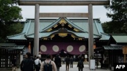 Kuil Yasukuni yang kontroversial di Tokyo, Jepang, 17 Oktober 2019. (Kazuhiro NOGI / AFP)