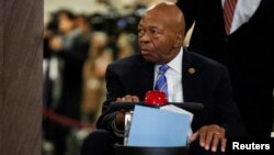 FILE - Rep. Elijah Cummings (D-MD) arrives for a House Democratic Caucus meeting to choose leaders for the 116th Congress on Capitol Hill in Washington, U.S., Nov. 28, 2018. 