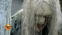 پیسے دے کر خوف خریدنے کا دن