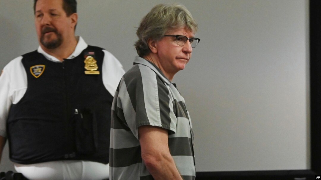 Kevin Monahan u sudnici u Njujorku pred izricanje kazne, 1. mart 2024. (Will Waldron/The Albany Times Union via AP)
