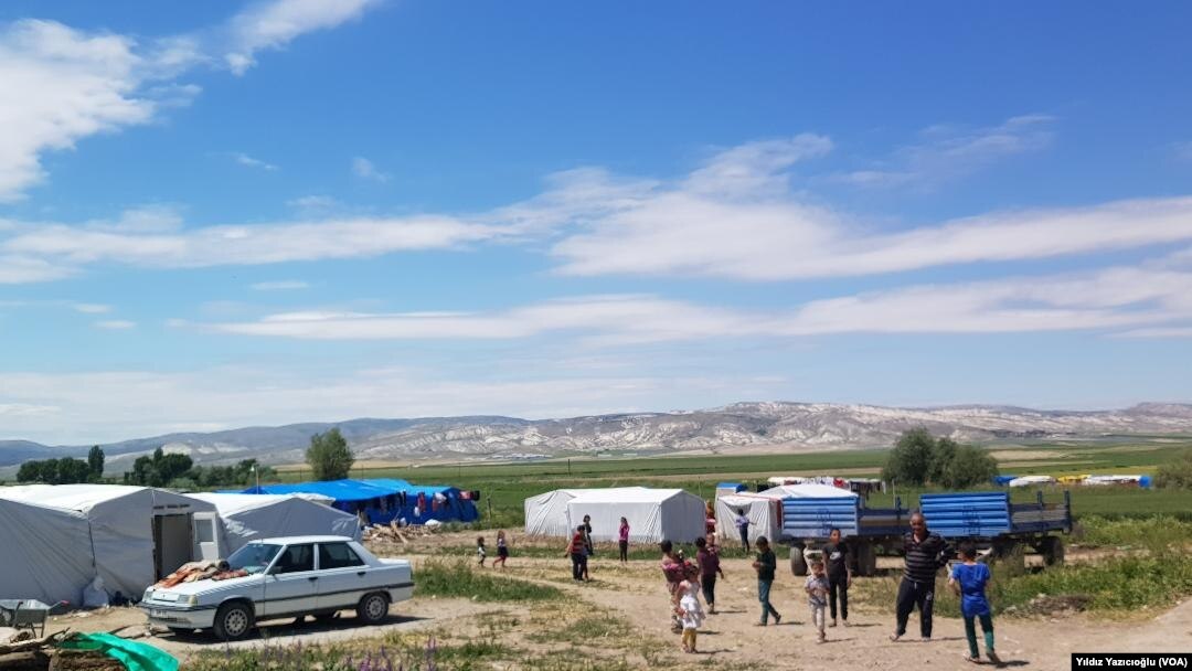 Turkiyada yashovchi suriyalik qochqinlar