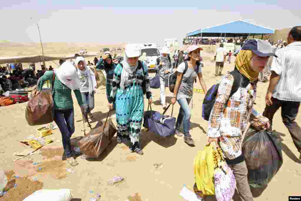 گزشتہ تین روز میں 30 ہزار سے زائد شامی پناہ گزین عراق کے علاقے کردستان پہنچ گئے ہیں۔