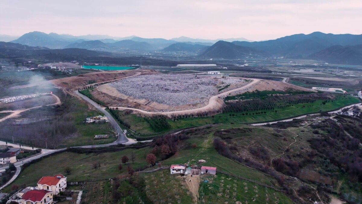  Situata kritike  në landfillin e Sharrës paralajmëron një krizë të re mjedisore