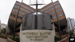 La sede de la Convención Bautista del Sur está en Nashville, Tennessee.