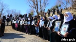 28 Aralık 2011’de meydana gelen olayın yıldönümü nedeniyle, olayda yaşamını yitirenlerin toprağa verildiği Roboski Mezarlığı’nda anma töreni düzenlendi. 