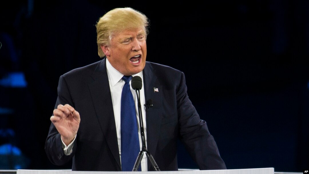 AQSh prezidentligi uchun nomzod Donald Tramp Amerika-Isroil jamoatchilik bilan aloqalar qo’mitasi huzurida nutq so’zlamoqda, 21-mart, 2016-yil.