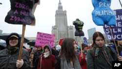 Manifestation pour une plus grande accessibilité à l'avortement, Varsovie, Pologne, 6 mars 2016