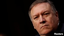 Giám đốc CIA Mike Pompeo điều trần trước Ủy ban Tình báo Thượng viện tại Washington, ngày 13/2/2018. 