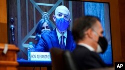 Arhiva - Alehandro Majorkas, kandidat predsjednika Džoa Bajdena za sekretara za unutrašnju bezbjednost, govori tokom procesa potvrđenja pred Odborom Senata za nacionalnu bezbjednost i vladine poslove na Kapitol hilu, u Vašingtonu, 19. januara 2021.