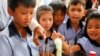 Science experiments took place at the 3rd Science and Engineering Festival in Phnom Penh on March 09, 2017. (Hean Socheata/VOA Khmer)