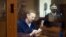 Opozitari rus Alexei Navalny gjatë seancës gjyqësore në Moskë