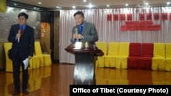 ཨ་རིའི་ནང་གི་རྒྱ་རིགས་མང་གཙོ་དོན་གཉེར་བས་སྐུ་ཚབ་དོན་གཅོད་ལ་སྣེ་ལེན།