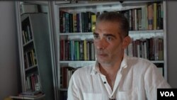 Former senior Turkish diplomat Aydin Selcen warns President Recep Tayyip Erdoğan is likely to be disappointed at Ankara summit. (D. Jones/VOA)