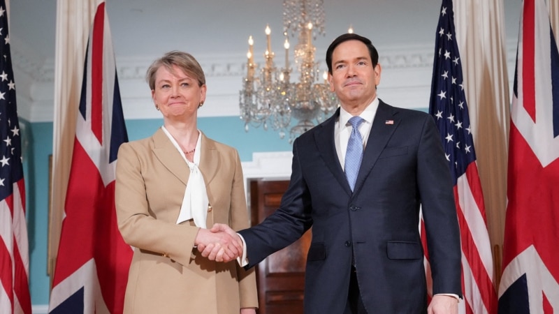 گفت‌و‌گوی وزیران خارجه آمریکا و بریتانیا درباره امنیت دریایی در تنگه هرمز