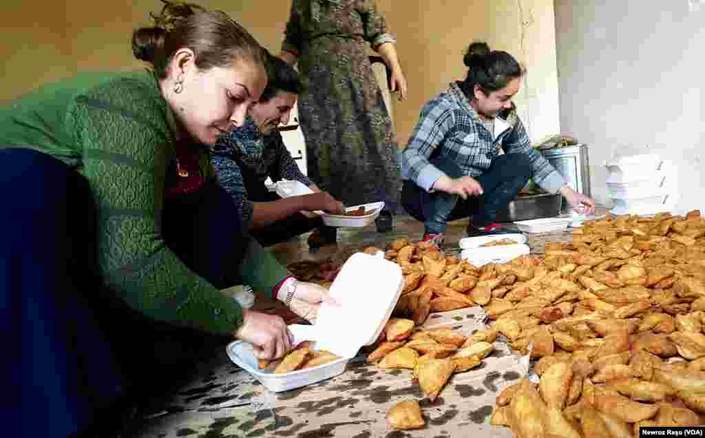 Kurdish mothers cooking