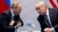 Президенти Путін і Трамп на саміті «Великої двадцятки» сьомого липня в Гамбурзі