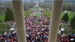 En Kentucky fueron cerradas al menos 25 escuelas, como consecuencia de la jornada de protestas. 