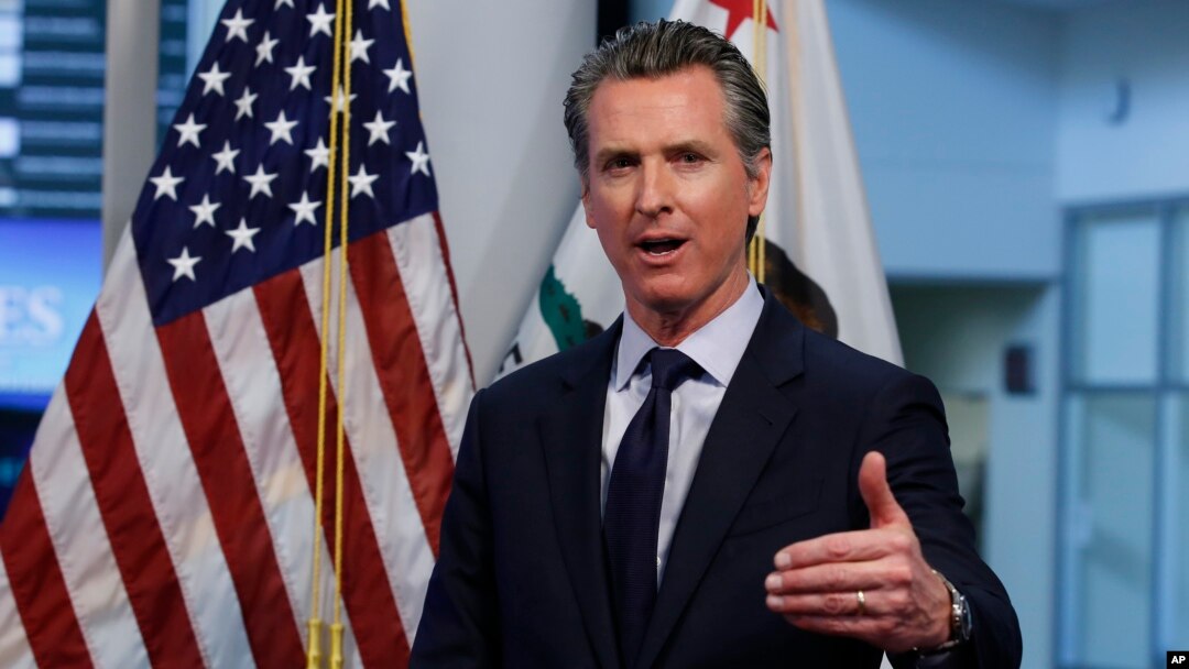 Thống đốc California Gavin Newsom. 