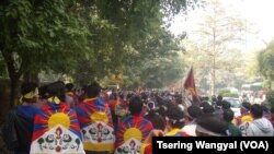  Tibetans march in support of the flame of truth relay