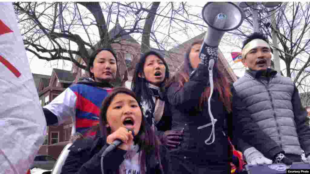 Toronto, Canada (Photo: Lhasa Bhomo)