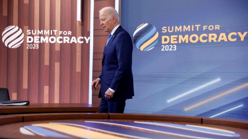 Sommet sur la démocratie: Joe Biden optimiste