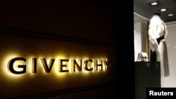 法国巴黎一家纪梵希（Givenchy）专卖店