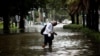 Tormenta Eta recobra fuerza de huracán rumbo a Florida