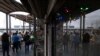 امریکہ: غیرملکی مسافروں پر موجودہ پابندیاں ہٹانے، نئے ویکسین قواعد کے نفاذ کا اعلان