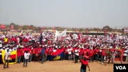 Comício do MPLA em Malanje (VOA/Isaías Soares - foto de arquivo)