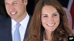 Kate Middleton et le Prince William à Kuala Lumpur, le 13 septembre 2012.