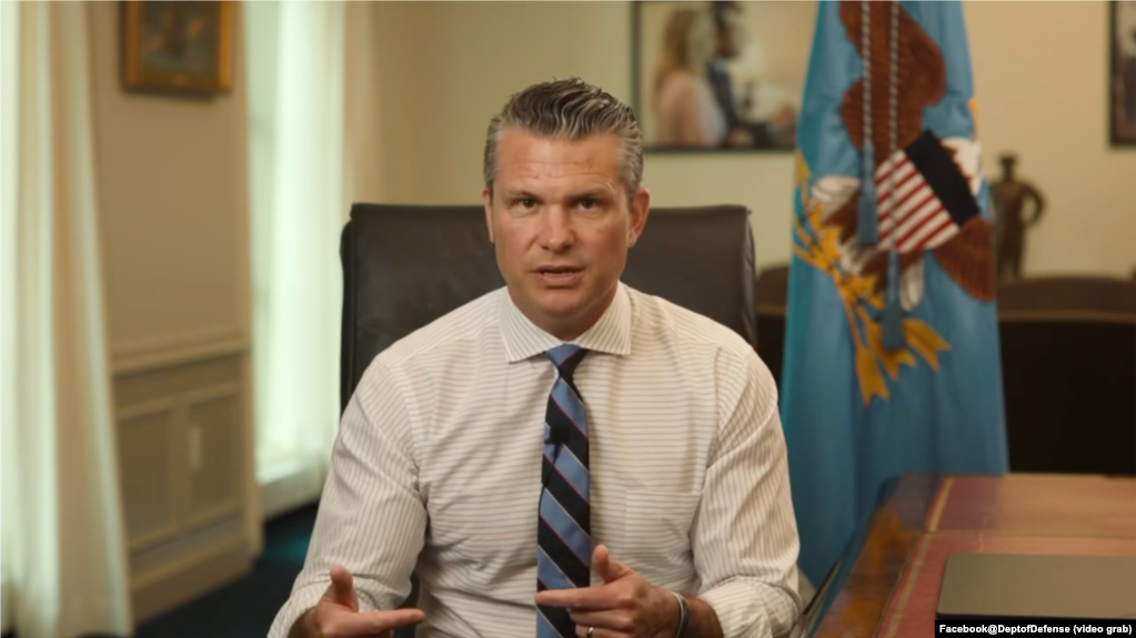 美国国防部长海格塞斯8月27日宣布,让中国公民为美国国防部云系统提供服务的做法结束了。