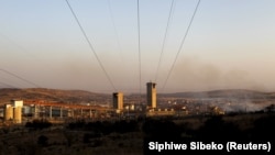 Une mine de l'entreprise Anglo American en Afrique du Sud, le 20 juillet 2015. REUTERS/Siphiwe Sibeko