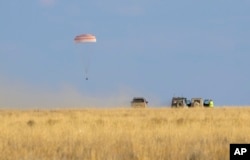 فضاپیمای روسی سایوز در یک منطقه دورافتاده در جزقازغان، قزاقستان فرود آمد - ۵ مهر ۱۴۰۲