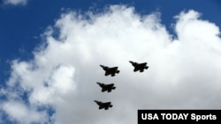 Aviones estadounidenses durante un evento aéreo en Arizona en marzo de 2020.