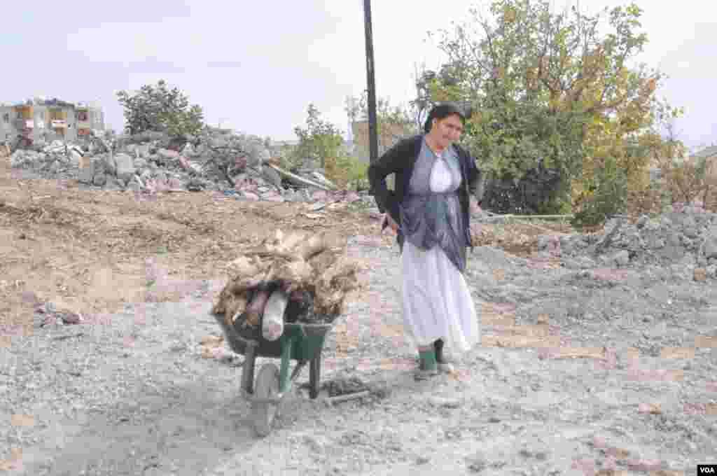 Bajarê Şirnex ya wêranbûyî