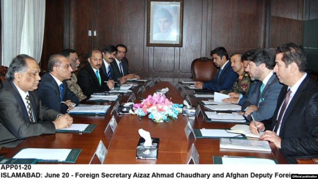 Pembicaraan antara Pakistan dan Afghanistan soal isu perbatasan di Islamabad (20/6). 