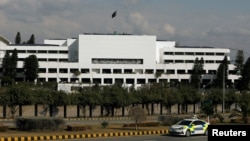 پاکستانی پارلیمنٹ کی عمارت، فائل فوٹو