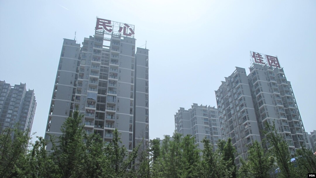 重庆的公寓楼，薄熙来通过修建低收入家庭住宅收买人心。据说陈元领导的银行为重庆提供了大量贷款，卷入了薄熙来夺位之争（美国之音张楠拍摄）