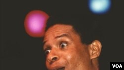 Al-Jarreau pada saat konser di Jerman tahun 1981.