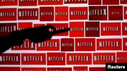 El estado peruano considera que los impuestos a compañías como Netflix van a generar 150 millones de soles (unos 44 millones de dólares) de recaudación para el próximo año.