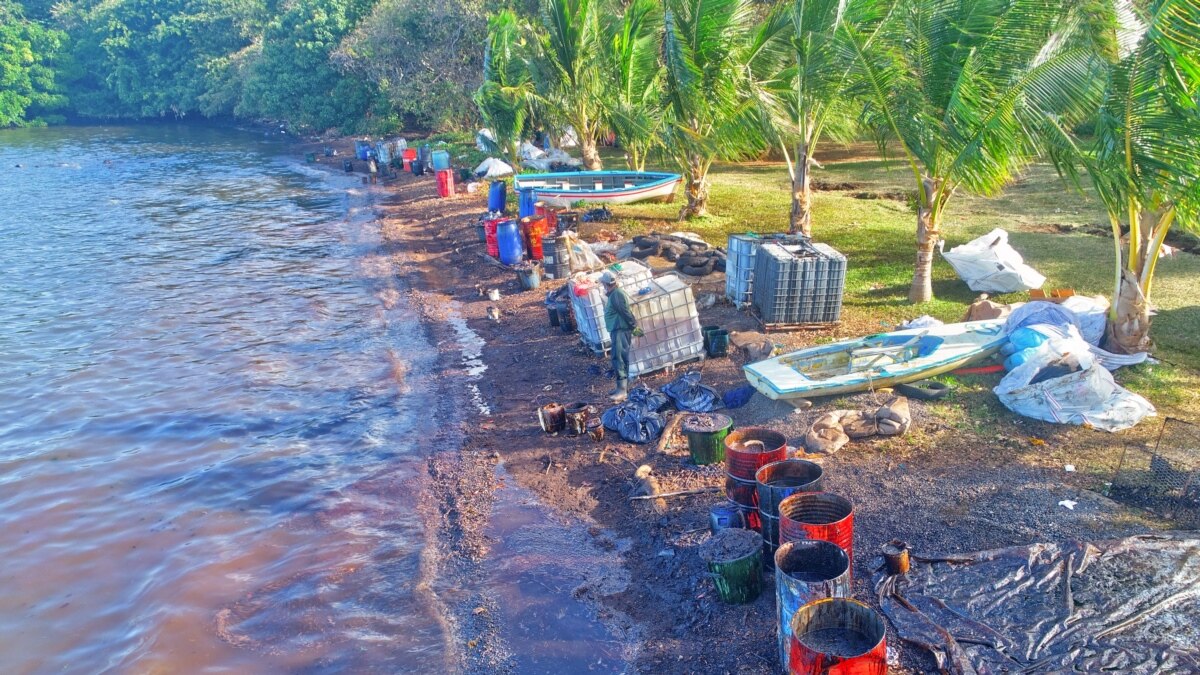 Mauritius Must Prepare For 'Worst-Case Scenario' After Oil Spill, Prime ...